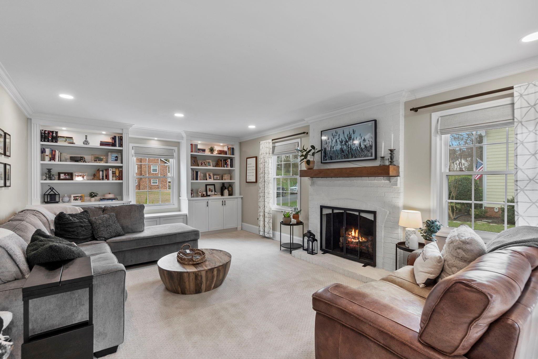 3908 Riverbend Road