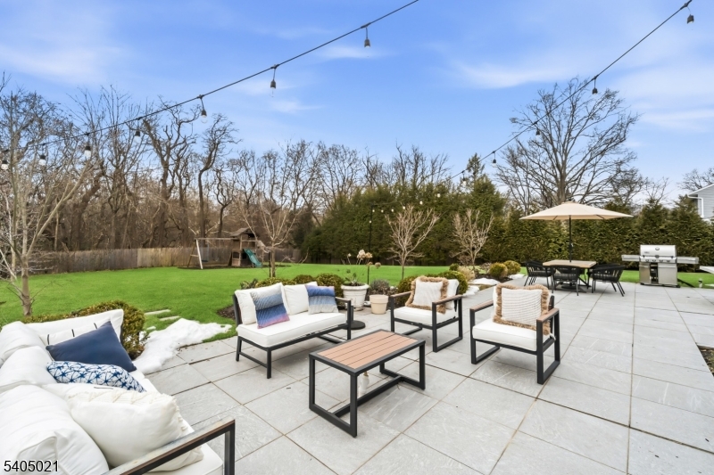 231 Birchwood Rd