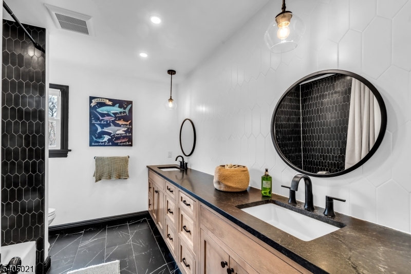 231 Birchwood Rd