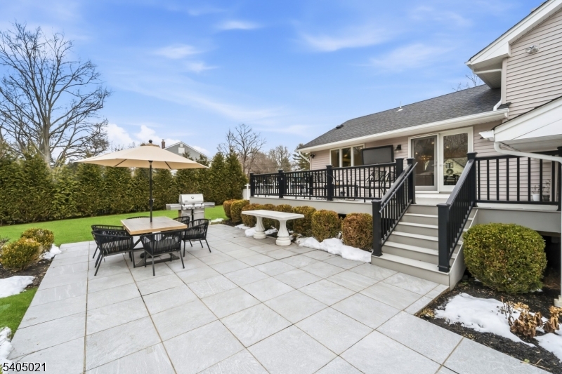 231 Birchwood Rd