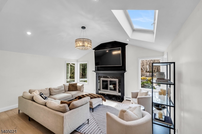 231 Birchwood Rd