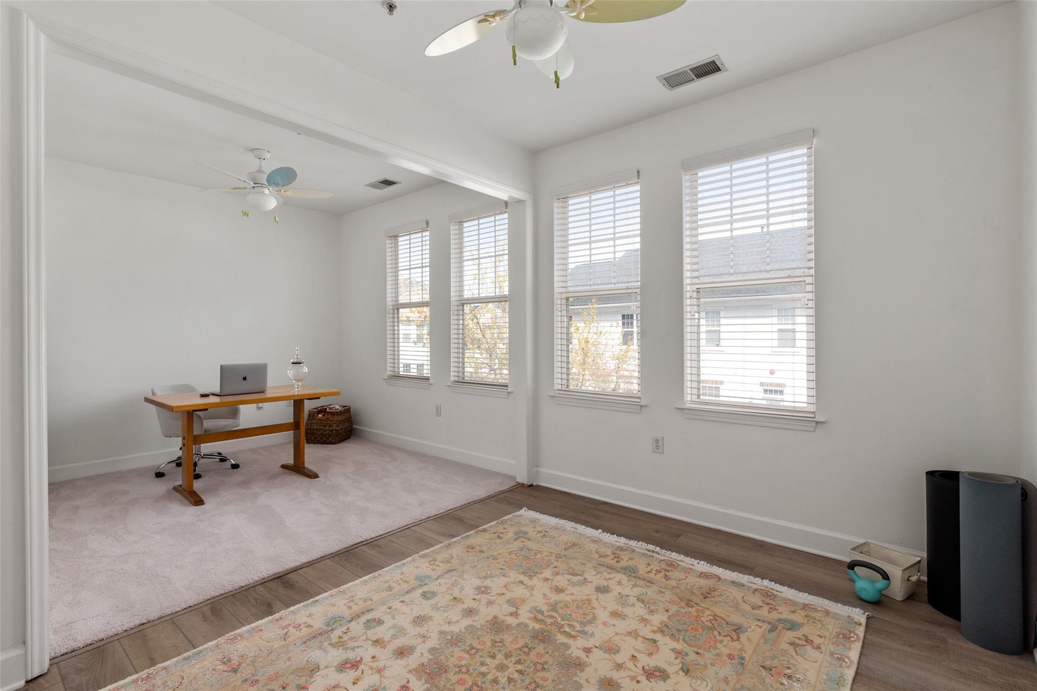 14230 Richmond Park Avenue