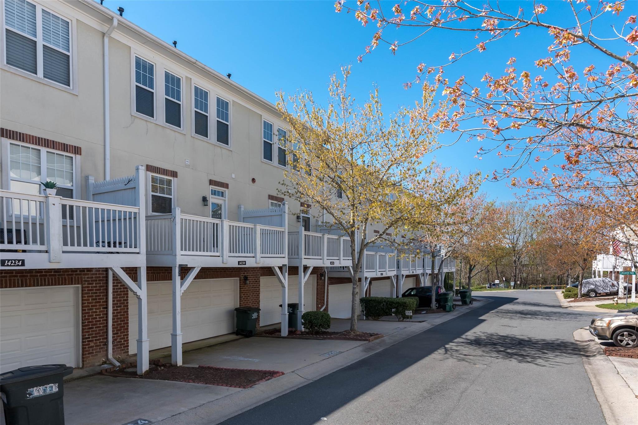 14230 Richmond Park Avenue