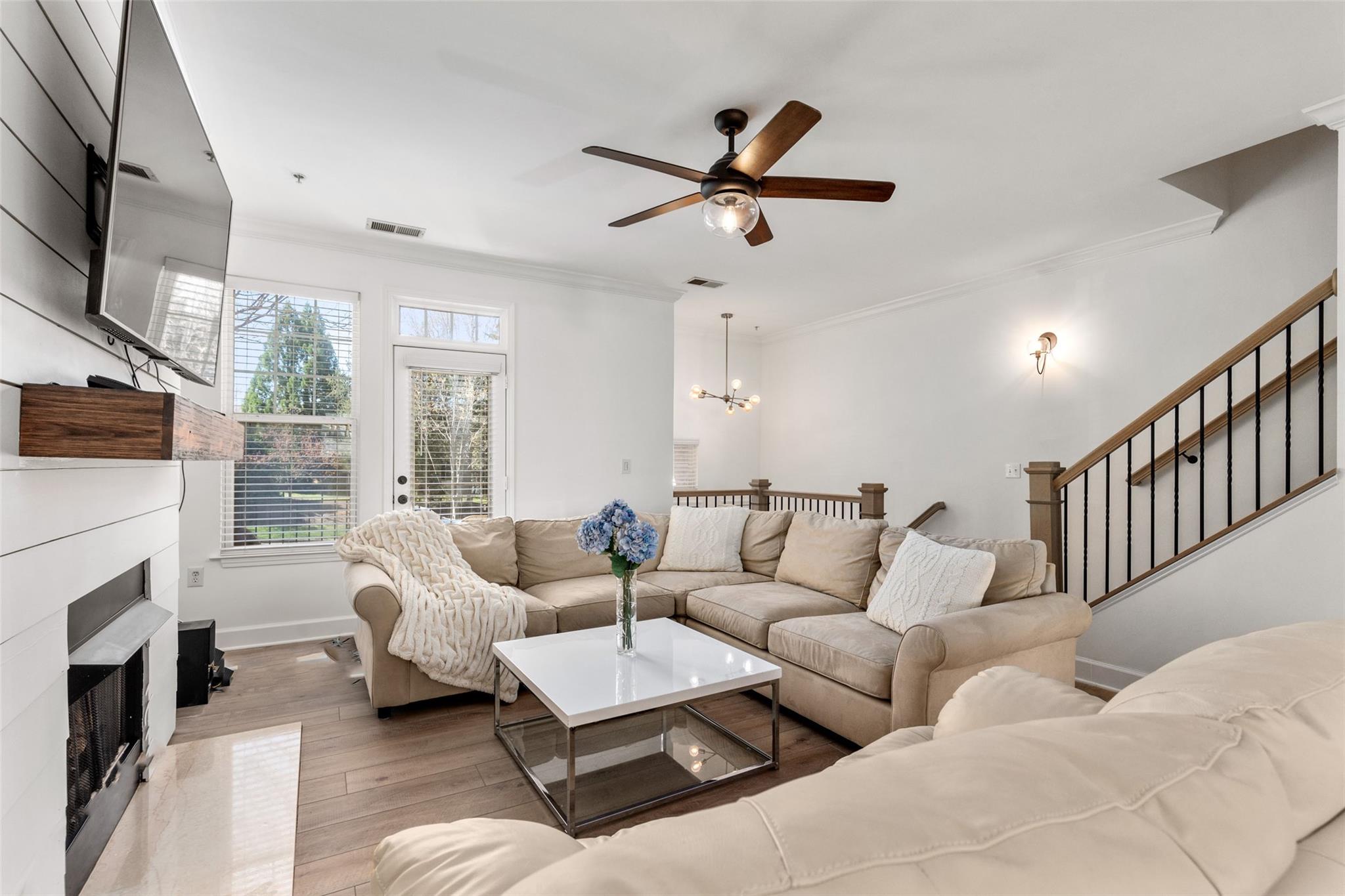 14230 Richmond Park Avenue