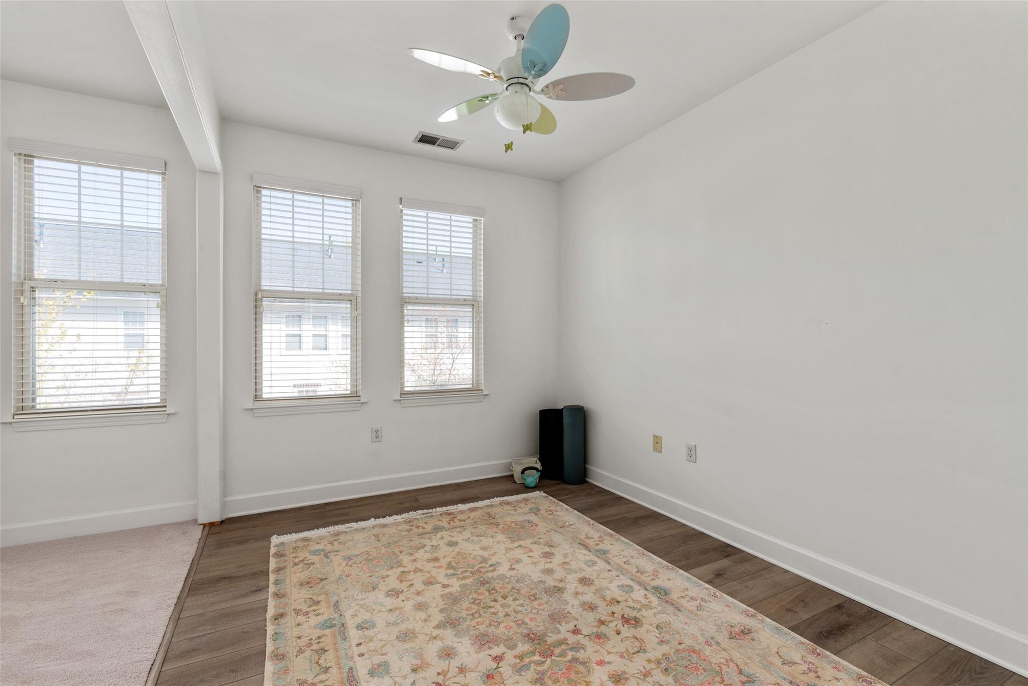 14230 Richmond Park Avenue