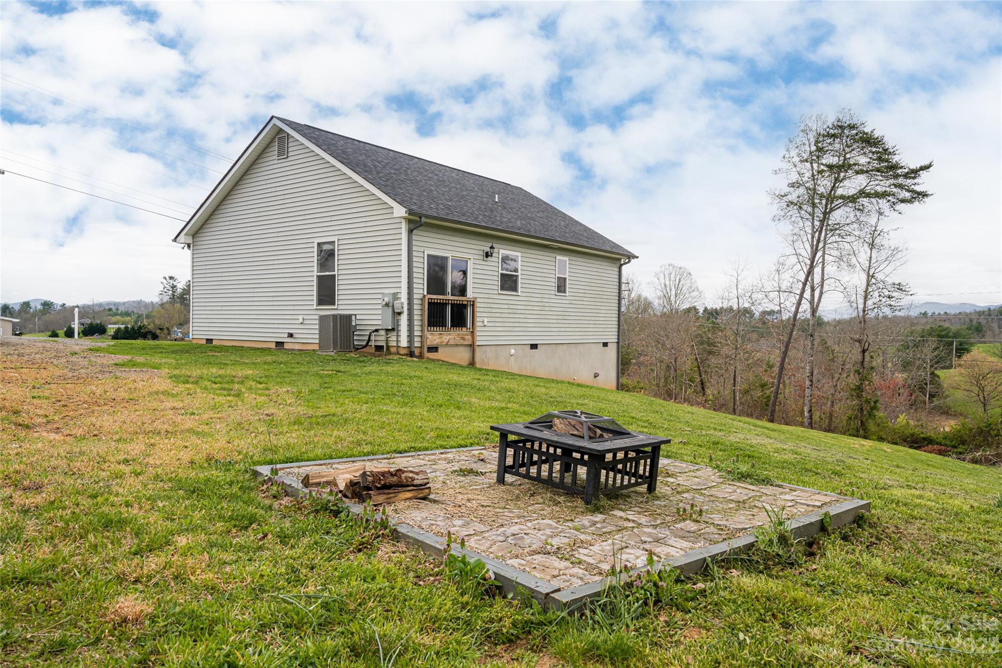 15 Murray Debruhl Road