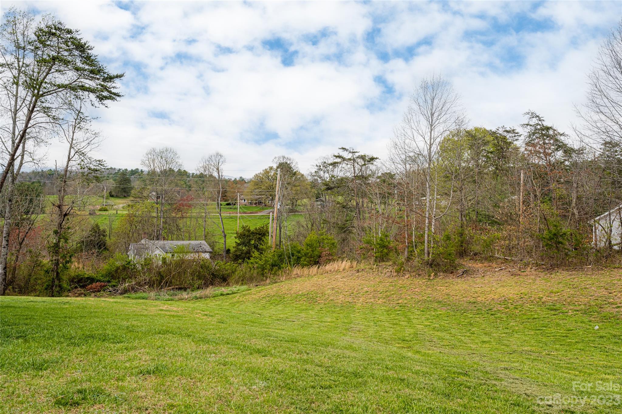 15 Murray Debruhl Road