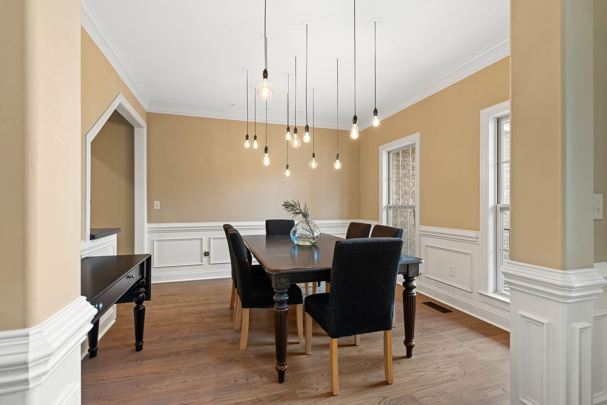 1070 Ridgeview Court