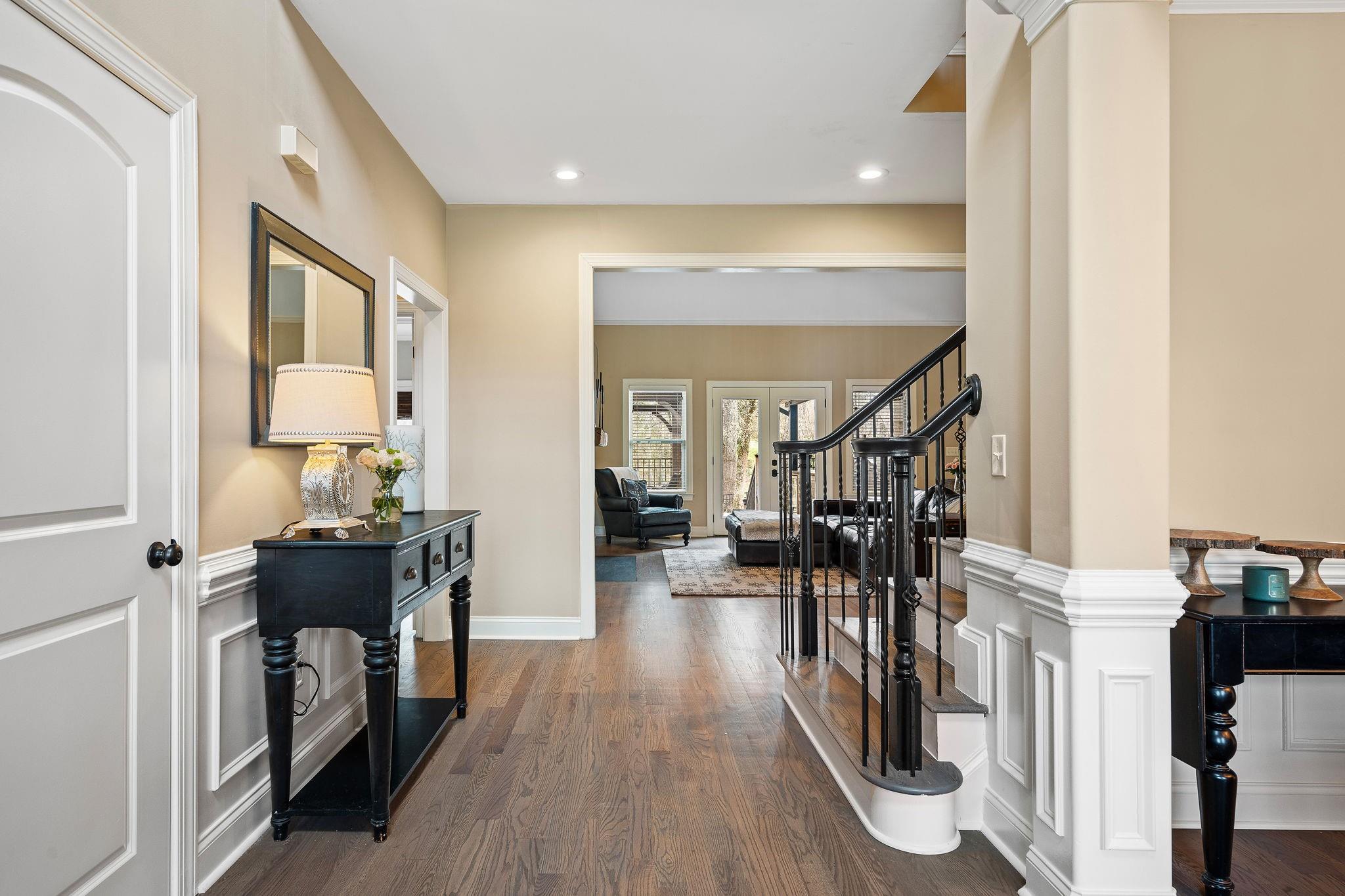 1070 Ridgeview Court