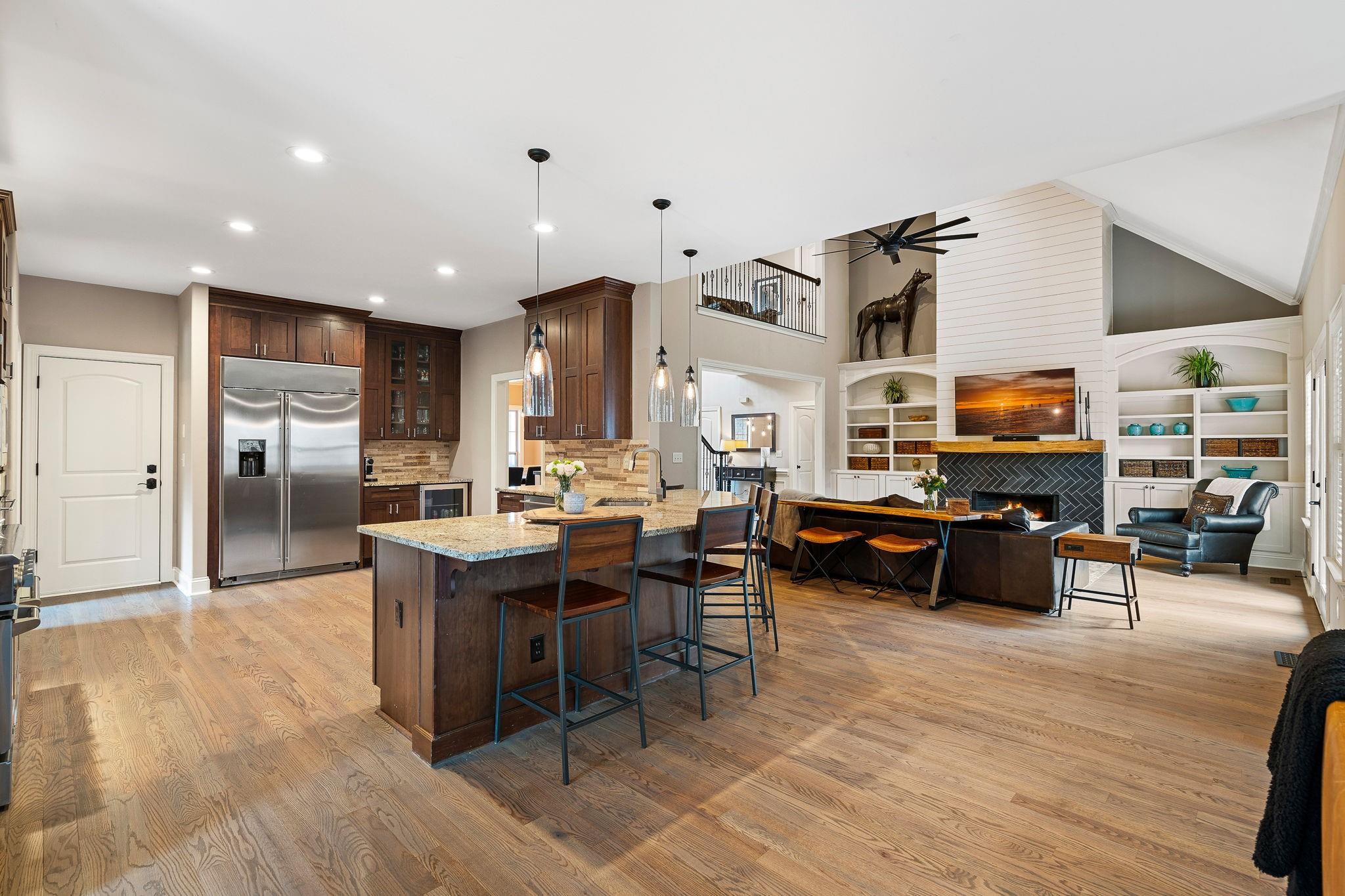 1070 Ridgeview Court