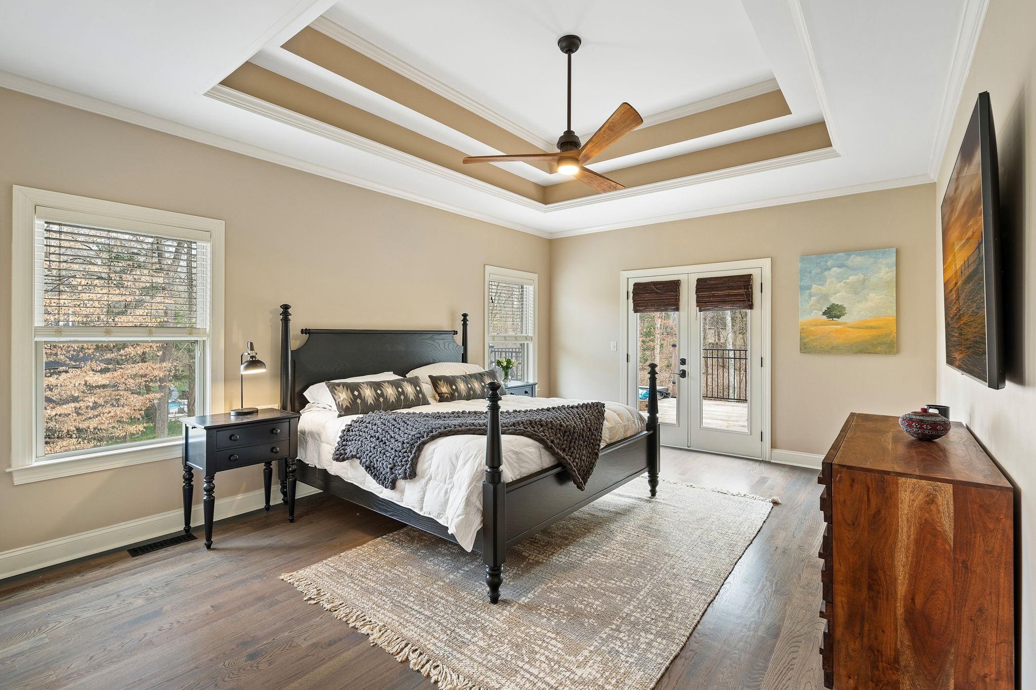 1070 Ridgeview Court