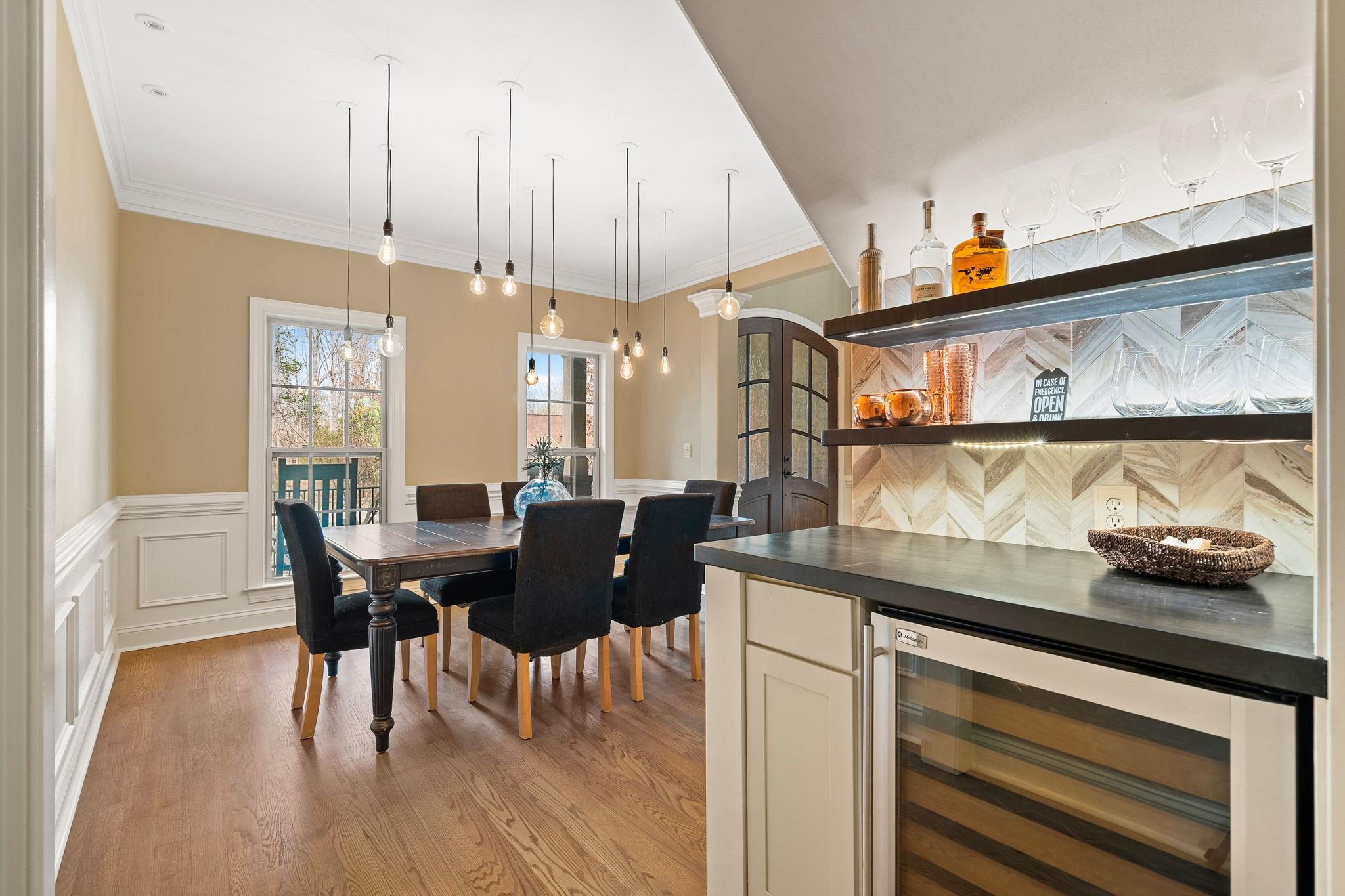 1070 Ridgeview Court