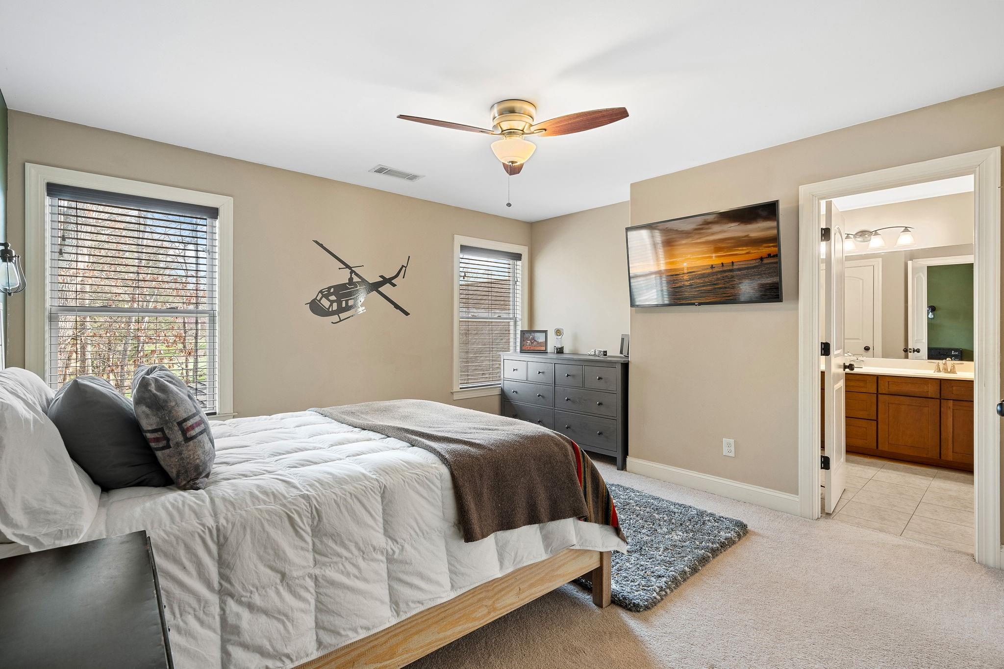 1070 Ridgeview Court