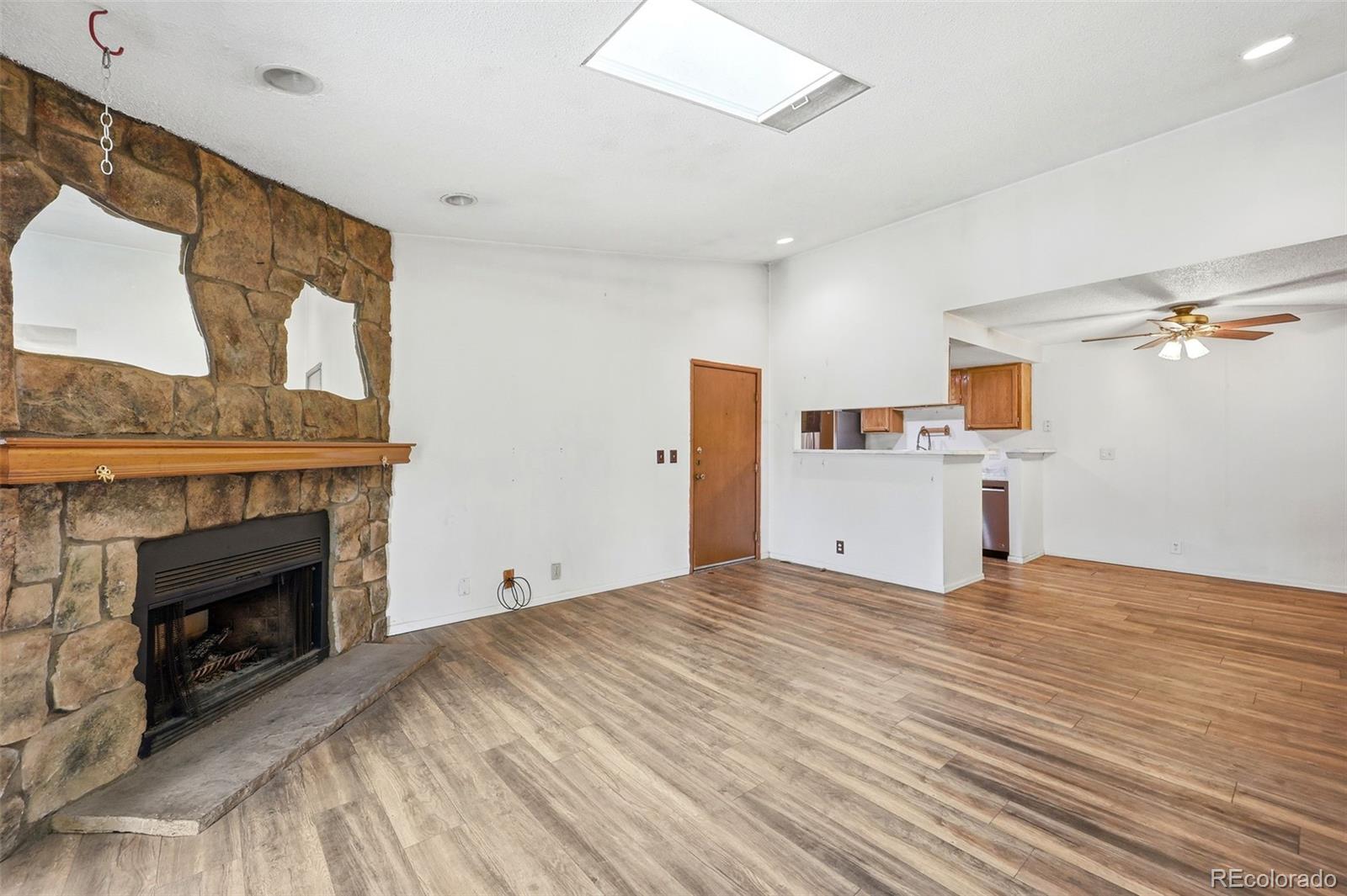 907 S Yampa Street Unit: 208