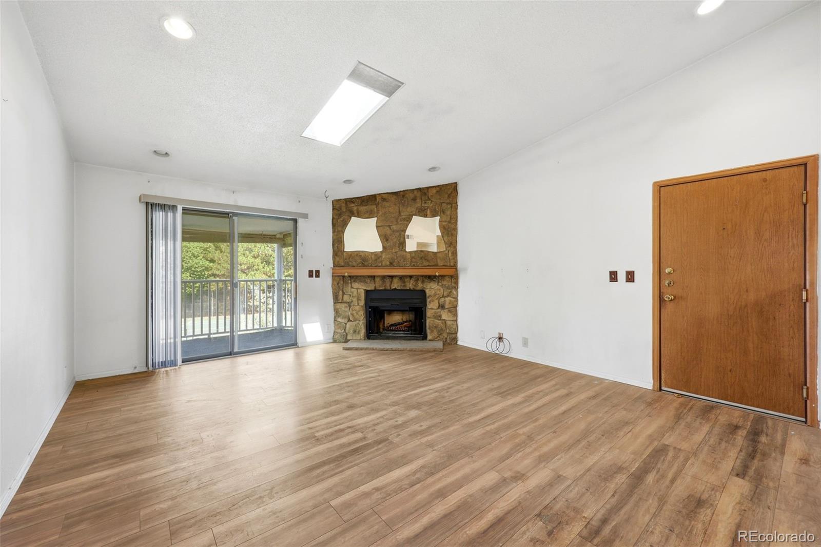 907 S Yampa Street Unit: 208