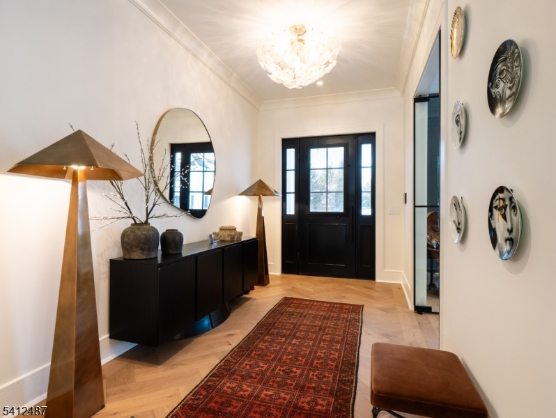 16-18 Paris Ave 14