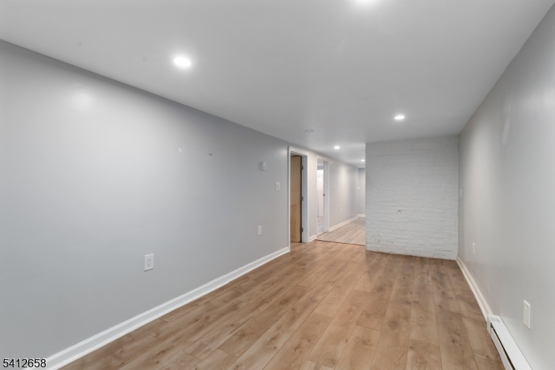 152-154 South Park 2