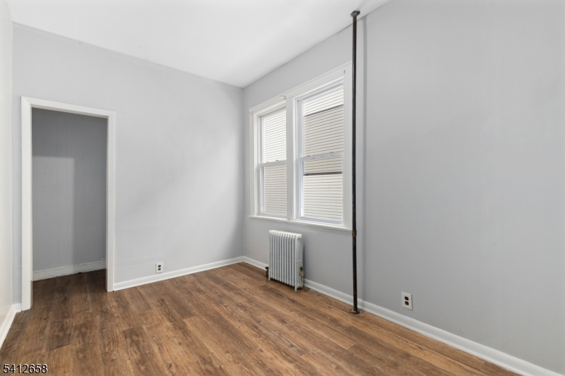 152-154 South Park 2