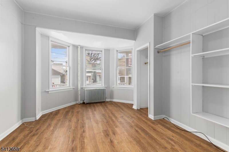 152-154 South Park 2