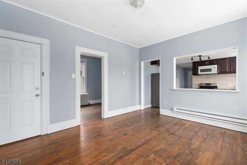 152-154 South Park 2