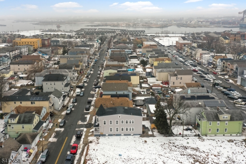 152-154 South Park 2