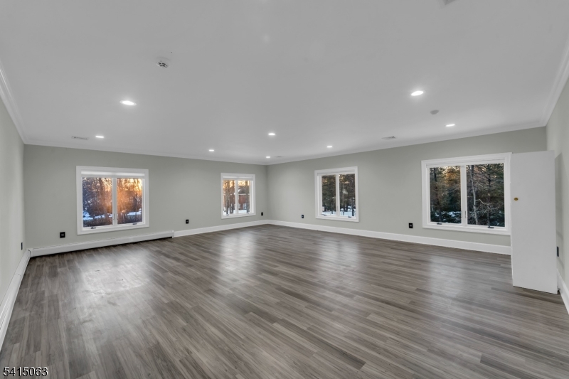 99 Ogle Rd