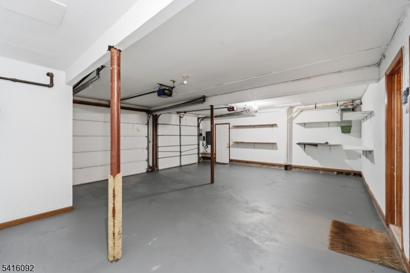 325 High St