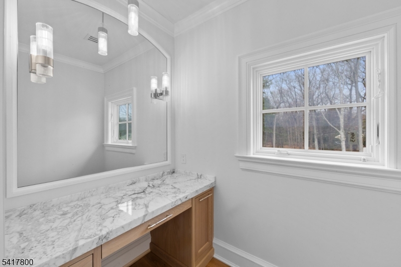 104 Chestnut Ridge Rd