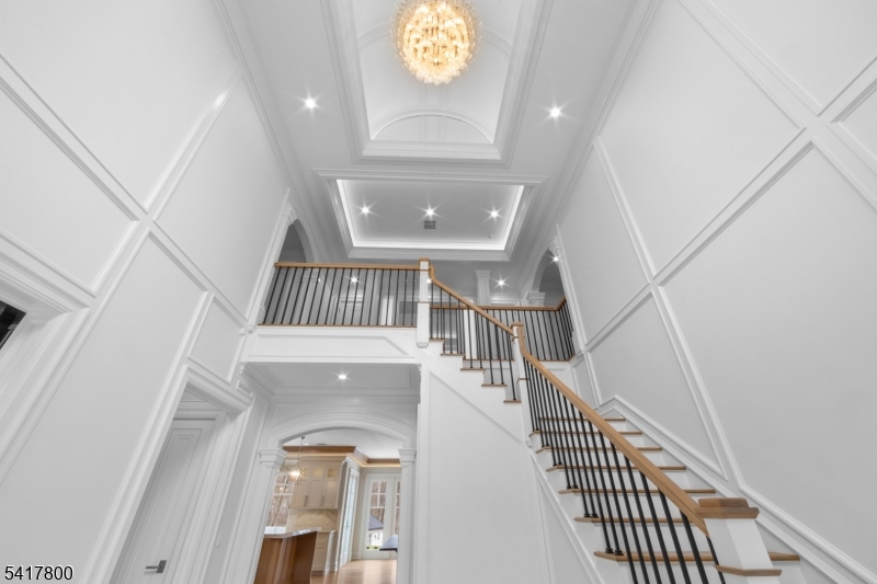 104 Chestnut Ridge Rd