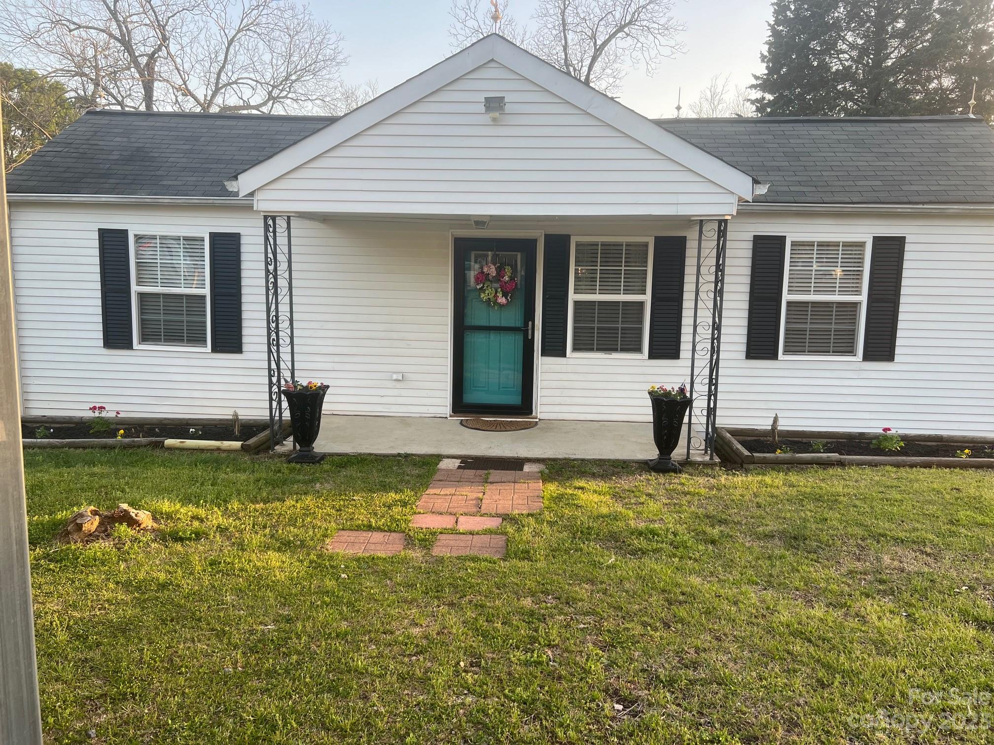 1244 Anderson Road