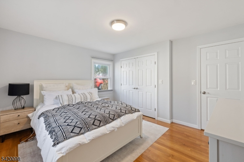 15 Nestro Rd