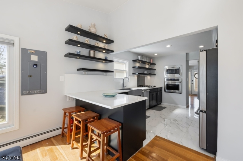 15 Nestro Rd