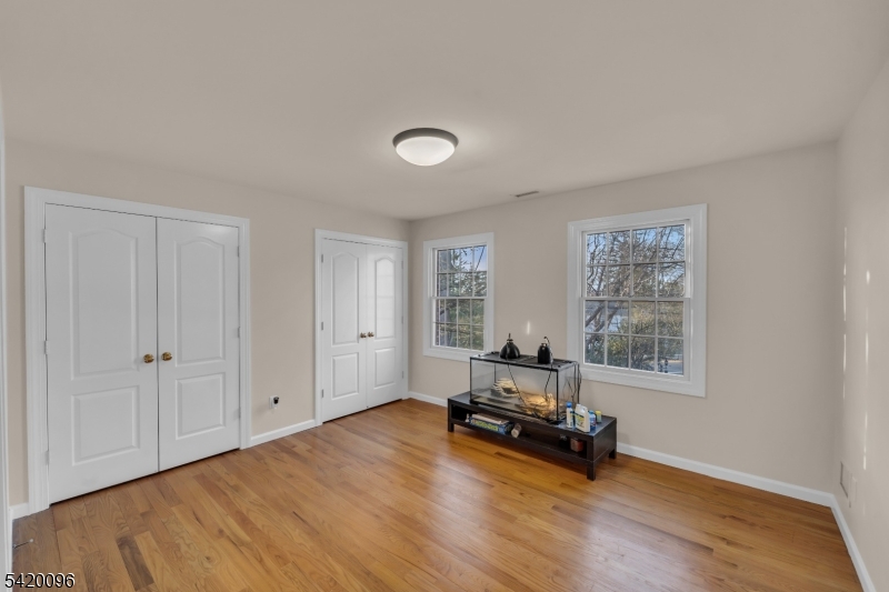 136 Tappan Rd