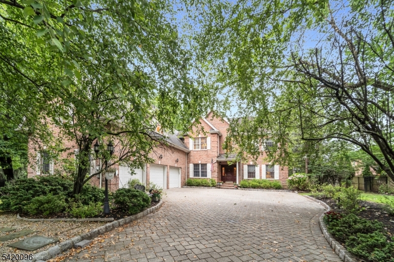 136 Tappan Rd