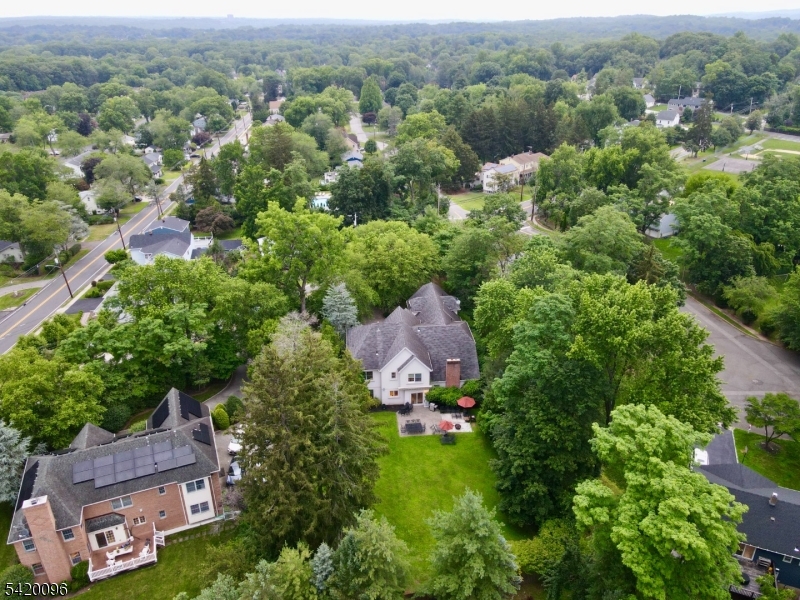 136 Tappan Rd