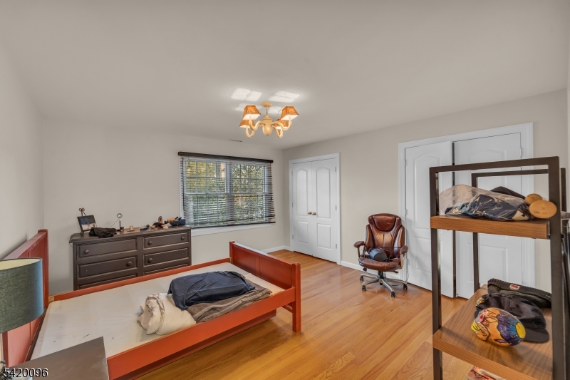 136 Tappan Rd