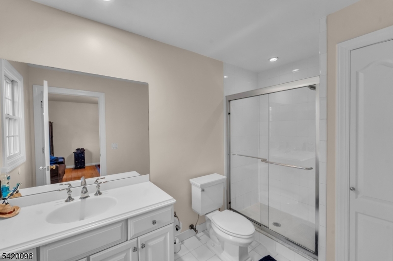 136 Tappan Rd