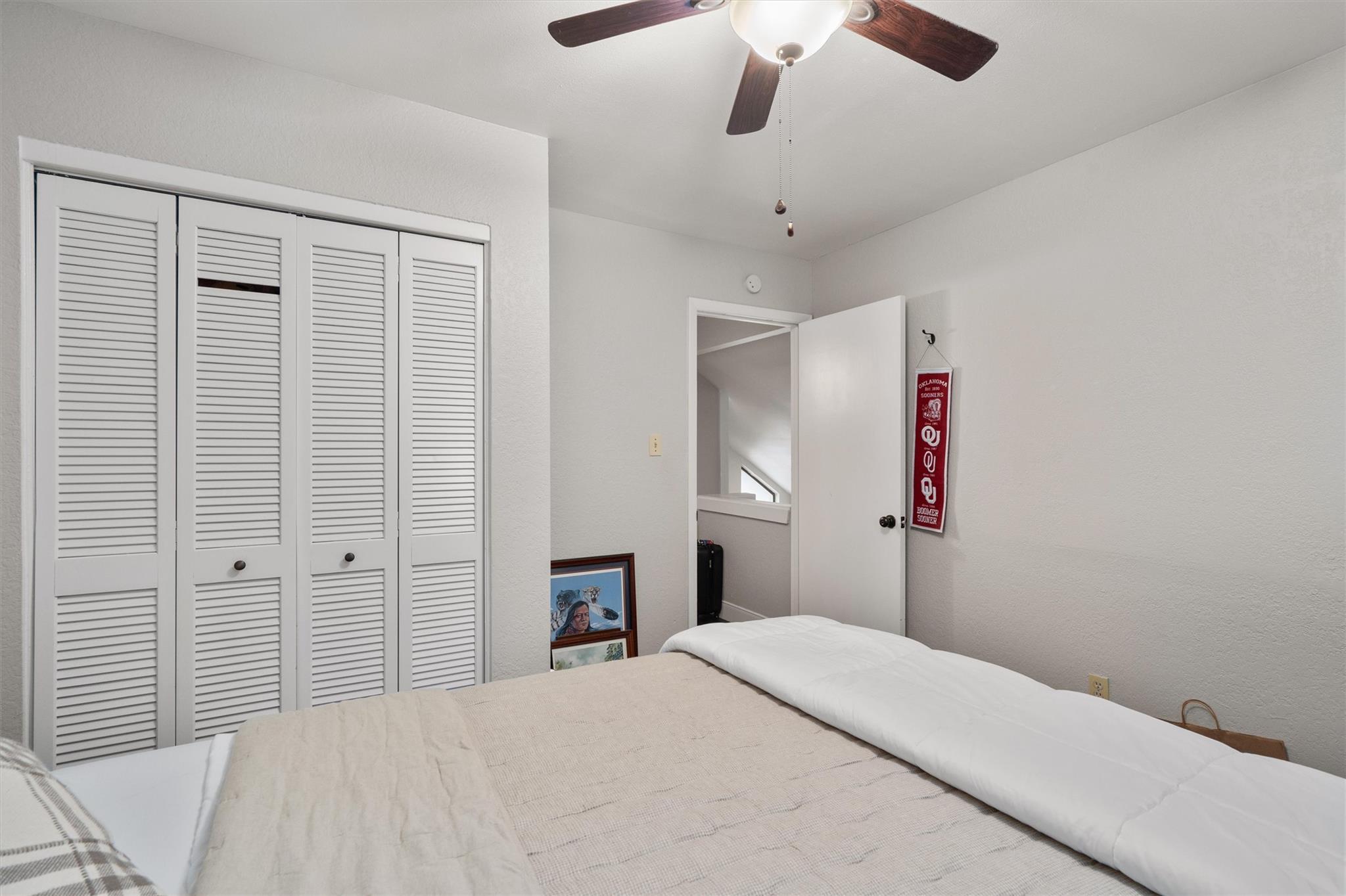 2414 Jones RD