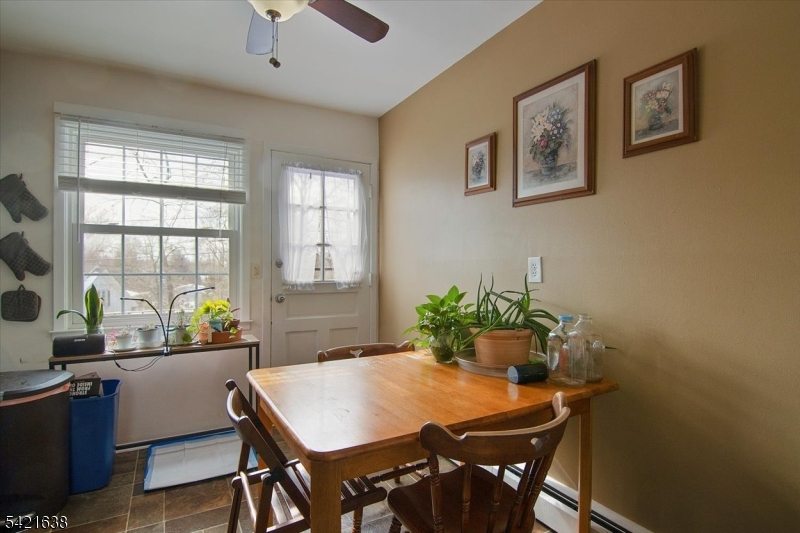 323 Pitney Pl 323