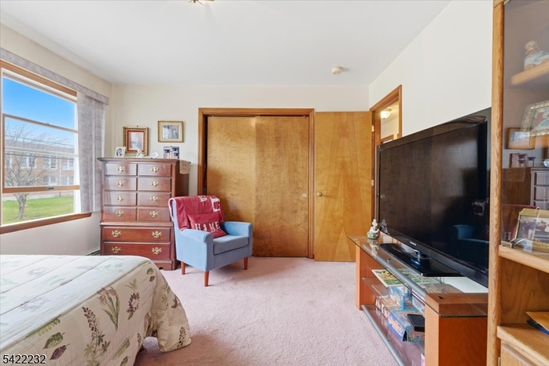 357 Edgewood Rd
