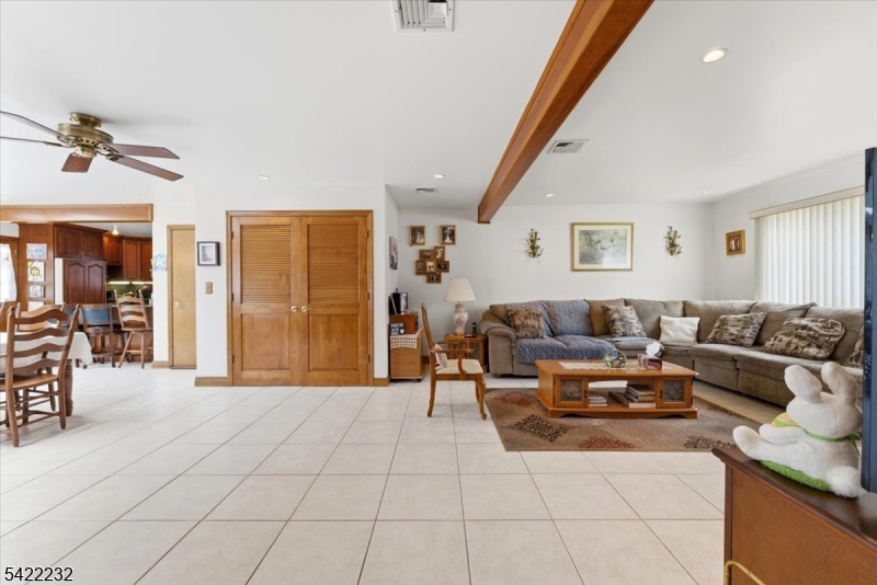 357 Edgewood Rd