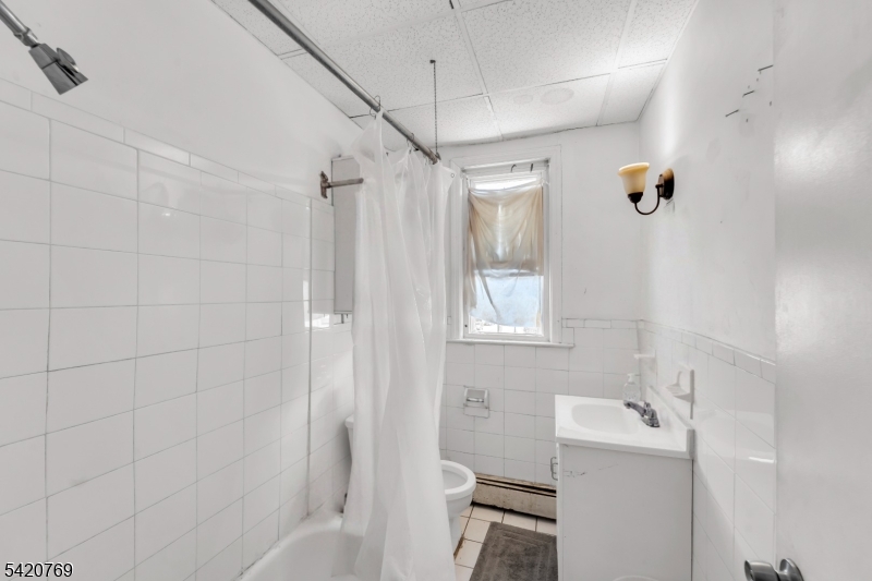 265 Queen Anne Rd