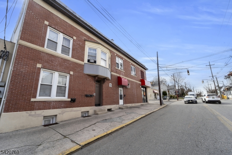 265 Queen Anne Rd