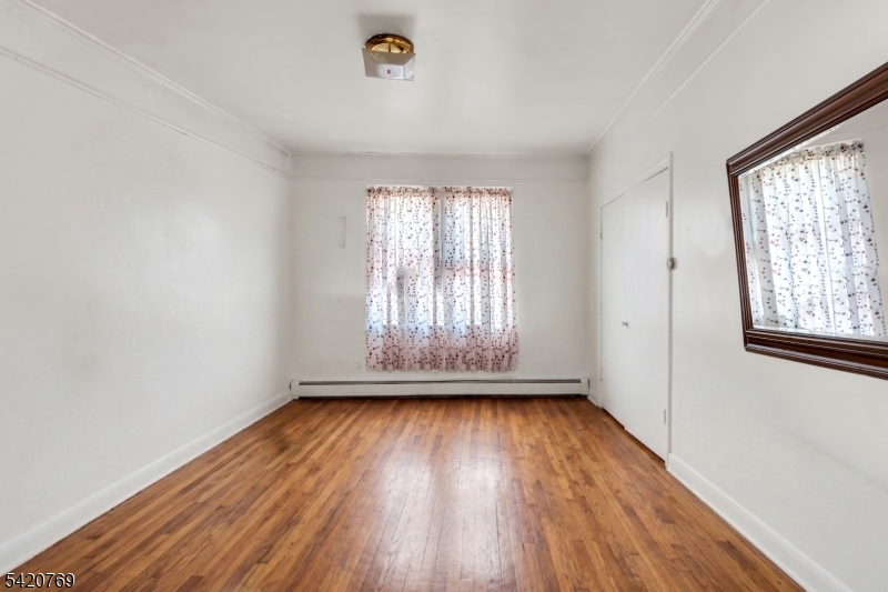 265 Queen Anne Rd
