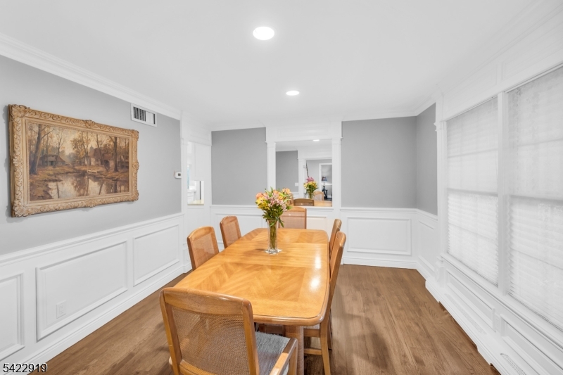 60 Parkhill Rd