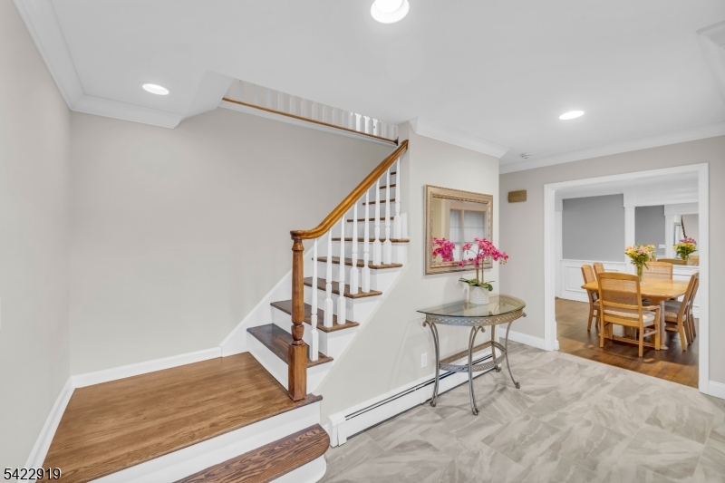 60 Parkhill Rd