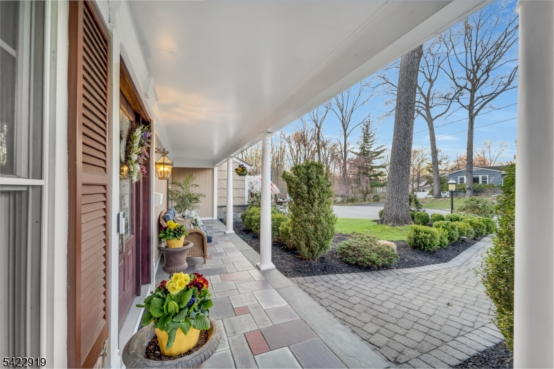 60 Parkhill Rd