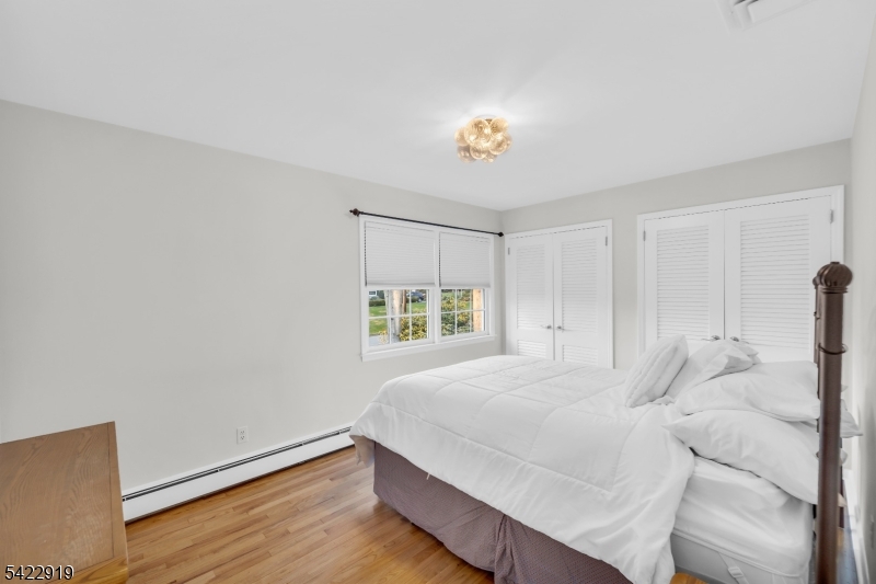 60 Parkhill Rd