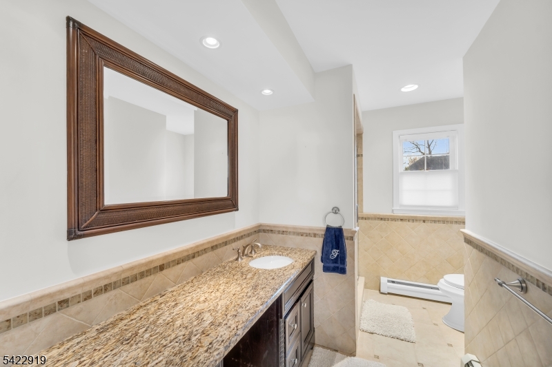 60 Parkhill Rd