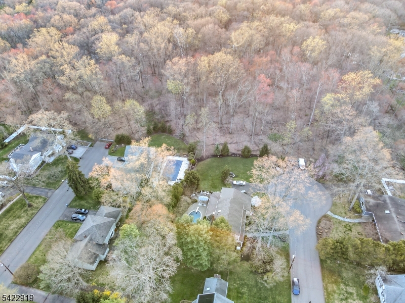 60 Parkhill Rd